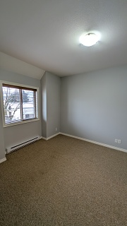 PXL 20250313 184317956