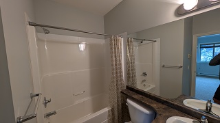 PXL 20250313 184411674